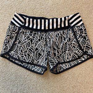 Lululemon Speed Up Short Long 4"